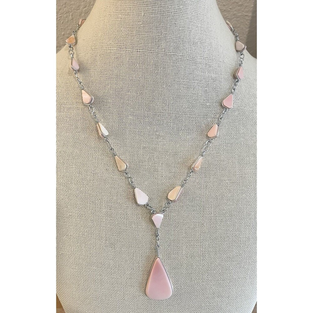 Pink Teardrop Conch Shell Silver Tone Dangle Necklace